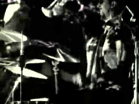 Lenny Kravitz - Always On The Run ( Official Music Video )