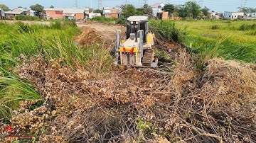 Wow Amazing.!! Trimming Slope On Water For Build Driveway Road Skills Operator​ Dozer Heavy Pushing