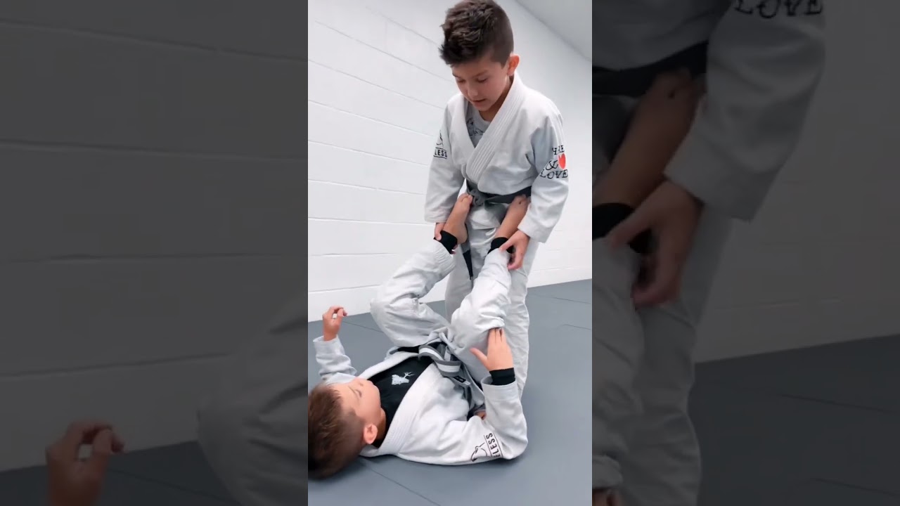 Beginners JiuJitsu Kids  