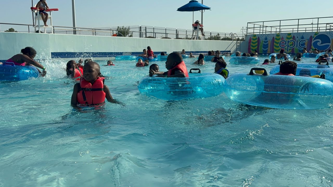 Indoor Waterpark fun 🤩 Epic waters