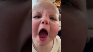 Download Lagu 😱 Baby SHUTS DOWN Mom Instantly #shorts #baby #family MP3