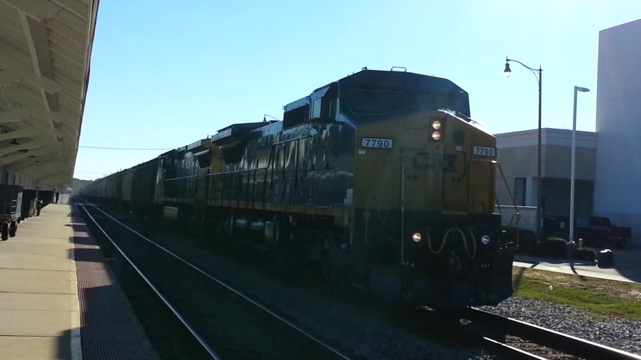 CSXT F707-22 CW40-8 7790 leading with killer hornshow Fayetteville, NC ...