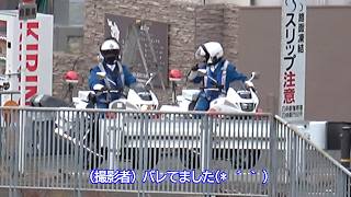 実はバレてました…戦闘モードに切り替えた白バイのアタックに焦るスペーシア！【白バイ2台によるスピード違反取り締まり】