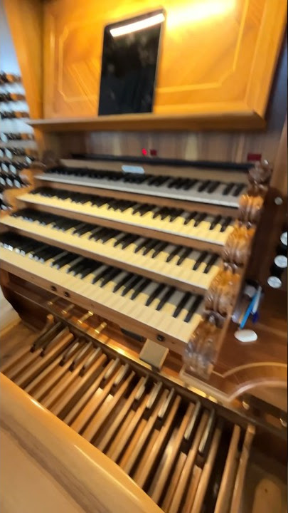 Thunder Stop on Pipe Organ! ⚡️ #music #organ #church