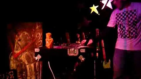 Chris Wilfong and His Robots at the Drunkin Unicorn