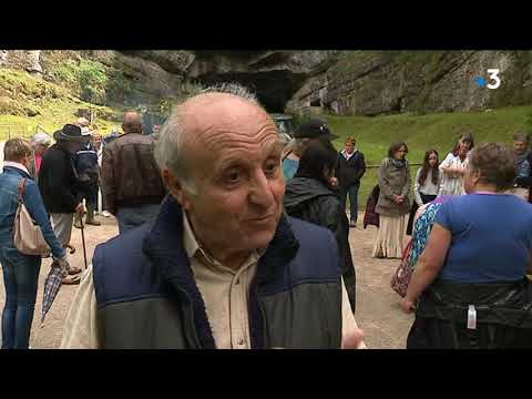 Ouhans Marche De L Eau Des Indiens à La Source De La Loue