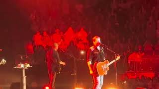 Blake Shelton Boys Round Here BOK Center Tulsa Oklahoma