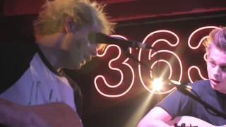 5 Seconds Of Summer - 'Don't Stop' Live @ 363 Oxford Street