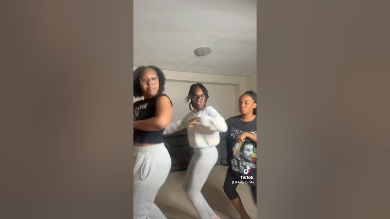 GloRilla -WHATCHU KNO ABOUT ME GloRilla -WHATCHU KNO ABOUT ME