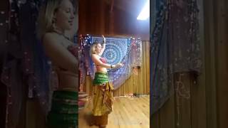 Lizzie Lewis Improv Bellydance