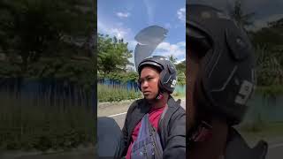 Passenger’s broken helmet causes laughter in Davao City, Philippines