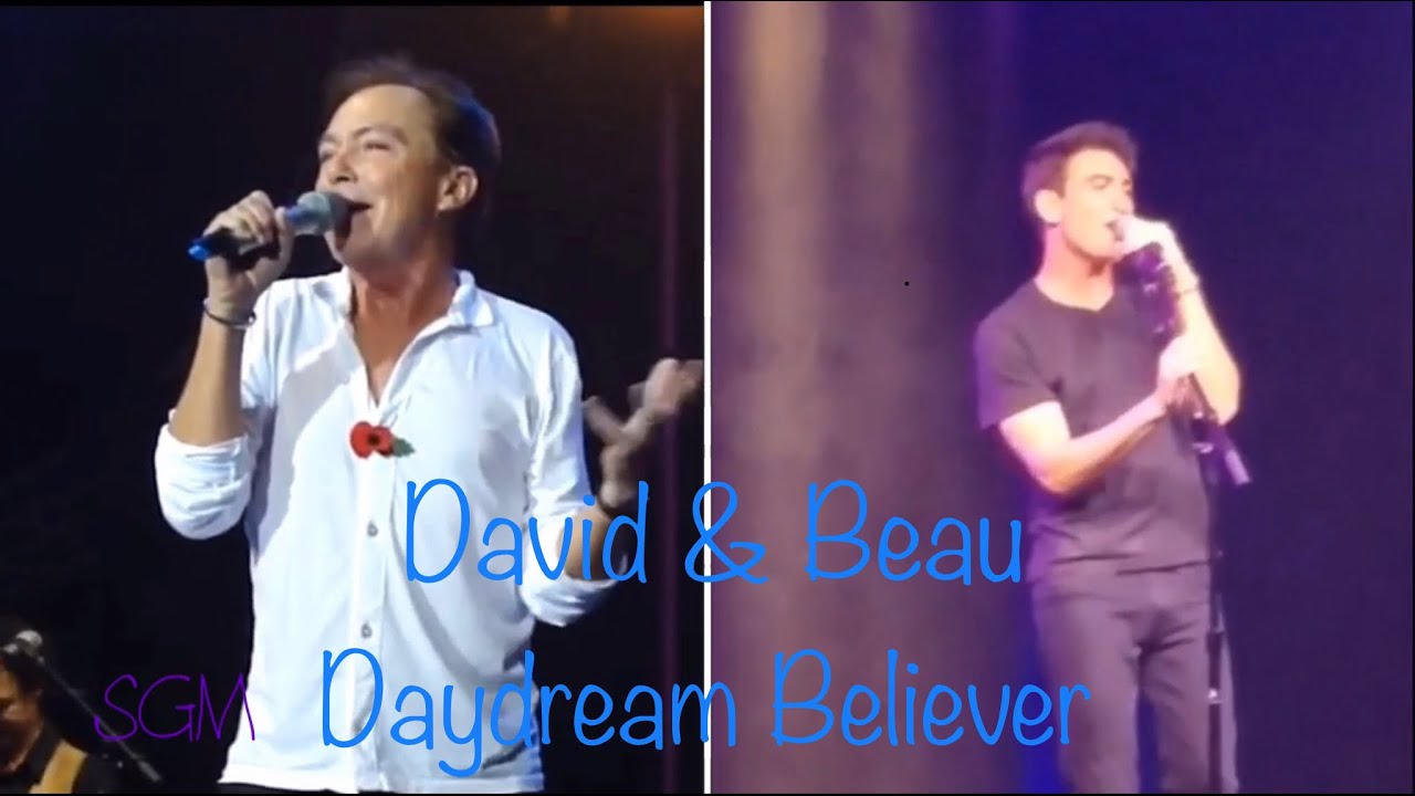 David Cassidy & Beau sing Daydream Believer n’sync (Manchester Concert)
