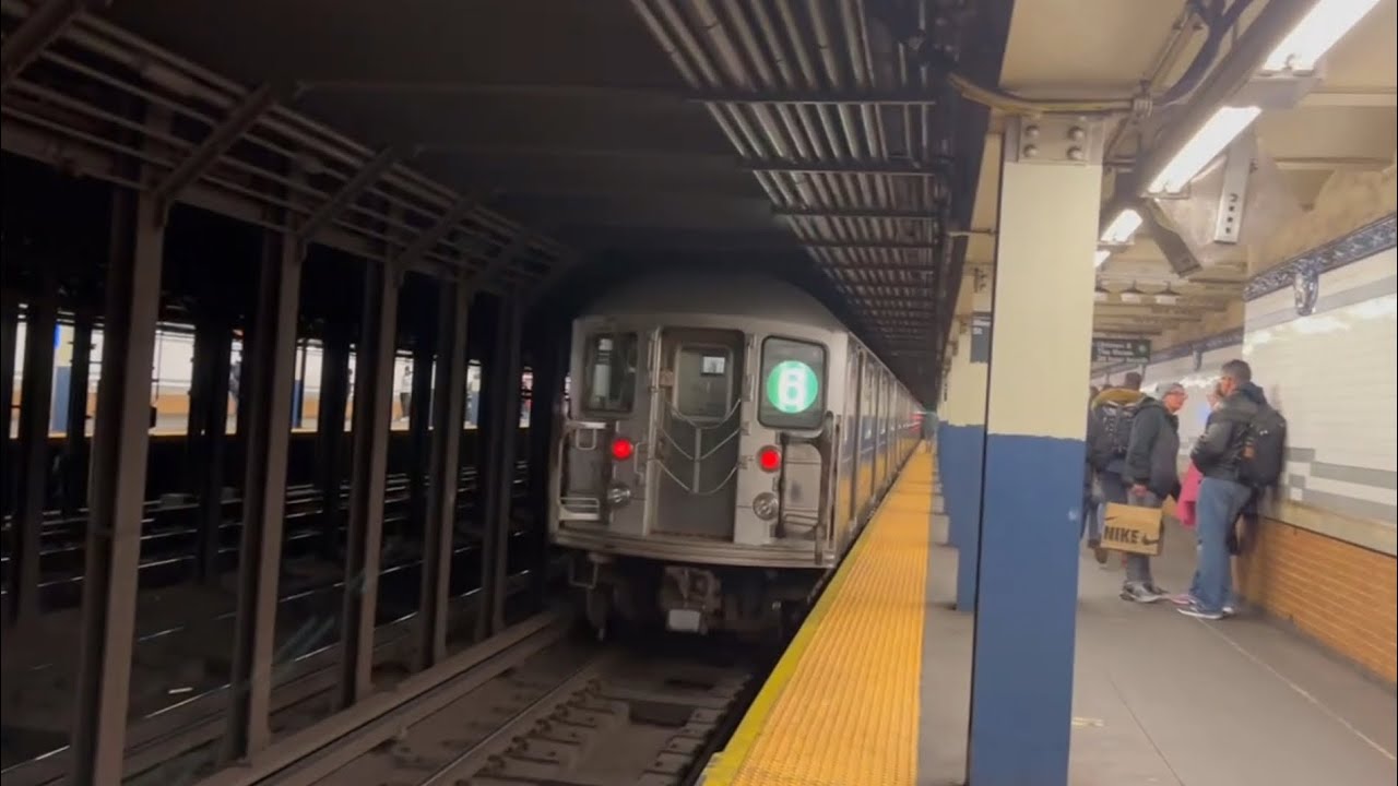 irt-lex-pelham-line-4-5-6-train-action-bleecker-street