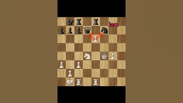 en passant 😎         #chess#chessgame #magnuscarlsen #memes #chesstactics