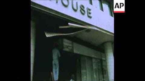 SYND 31 8 75 AFTERMATH OF BOMB EXPLOSION ON SATURDAY