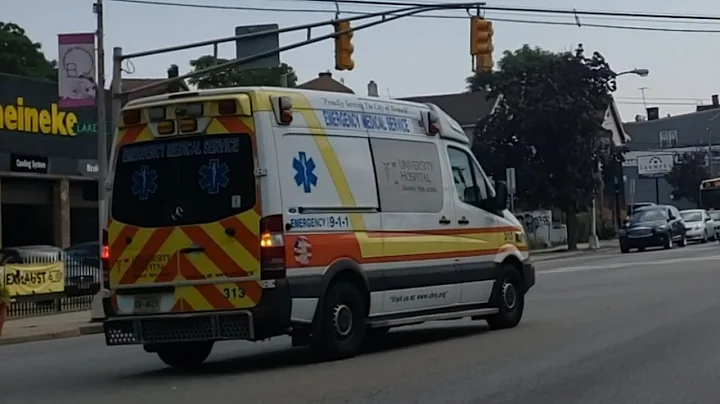 UMDNJ EMS Unit Responding North Newark 8-15-19