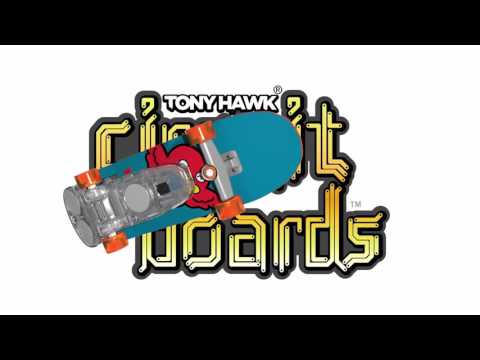 HexBug Circuit Boards – tai pirmosios pasaulyje nuotoliniu būdu valdomos Tony Hawk riedlentės!