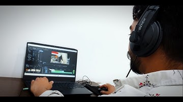 A Small Glimpse Timelapse of a Video Editor 🎥🎞️