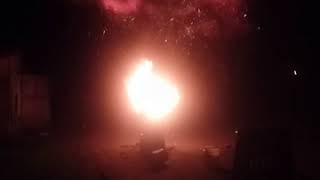 Celebrity little explosion from spray paint can Profile