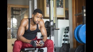 15 Drool Worthy Photos of Jay Ellis That Will Make Him Your New Man Crush