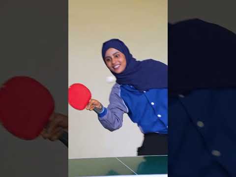 رياضية يمنية تحكي بداياتها في ملاعب الأحياء