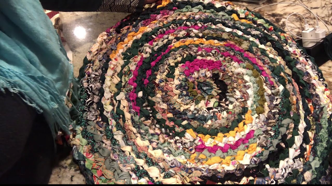 How To Crochet A Round Rag Rug For Beginners
