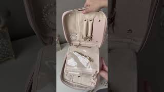 I solved my friend’s tangled jewelry problem 😭💔✨ #jewelryorganizer #travelhacks #giftforher