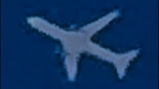 United Airlines Boeing 767-322(ER) (Evo Blue Livery) Flying By Idaho Falls [N666UA]