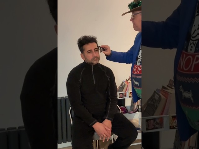 ASMRtist scans Asmrtist’s face #shorts