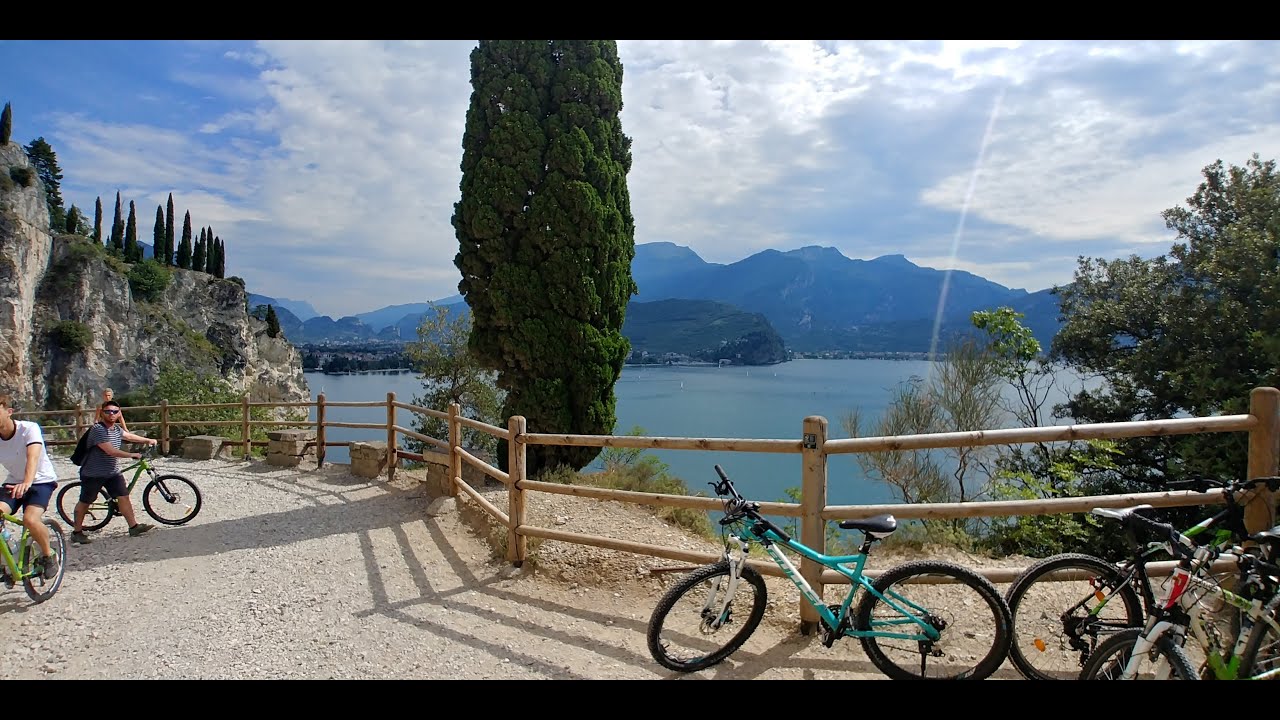 Ciclabile sospesa di Limone sul Garda - Sentiero della Ponale - Lago di Ledro