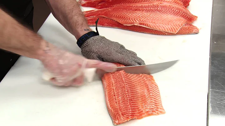 Stadium Fred Meyer -- Fresh Seafood: A behind-the-...