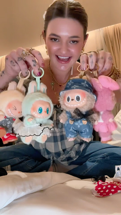Dressing up my Labubu’s!!! 🧸🎀 #labubu #popmart #labubuoutfit #singaporeshopping #singapore #coplay