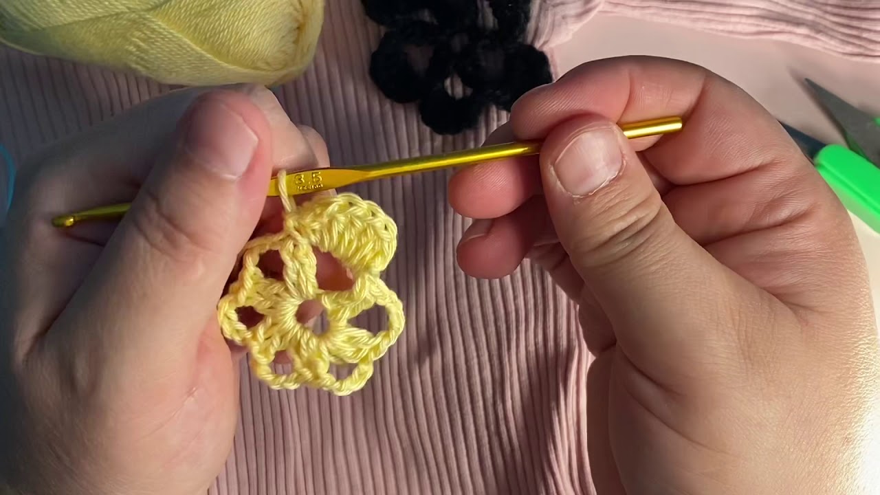 Crochet flower part 2 YouTube