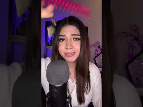 ASMR - Te PEINO 🌸 IG: Anny.asmr #tingles #mouthwhisper #asmr #relax #asmrsounds #asmrvideo #shorts