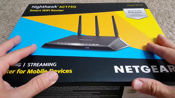 Unboxing Netgear AC1750 Nighthawk Smart WiFi Router