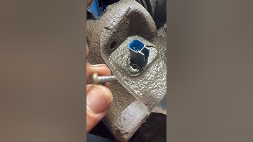 Mechanic Pliers removing Wheel Speed ABS sensor & bolt siezed in knuckle snapon matco