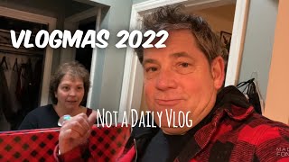 A BiG Present and we Still Have SNOW! - Vlogmas 2022 - Not a Daily Vlog @TheWayneReport