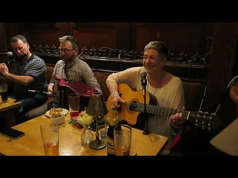 Mary Conroy singing Patsy Fagan