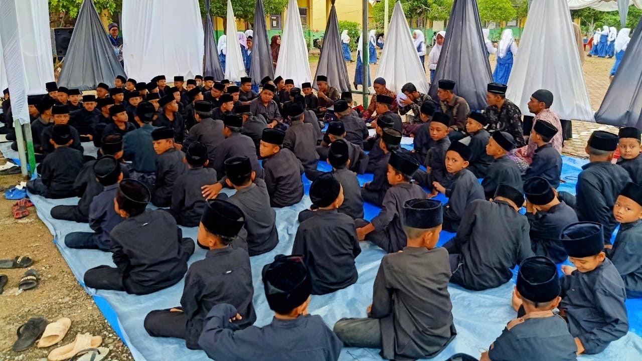 Zikir Tradisi Aceh Sambut Maulid Nabi Muhammad SAW 1447 h di MTsN 7 Aceh Utara 2025