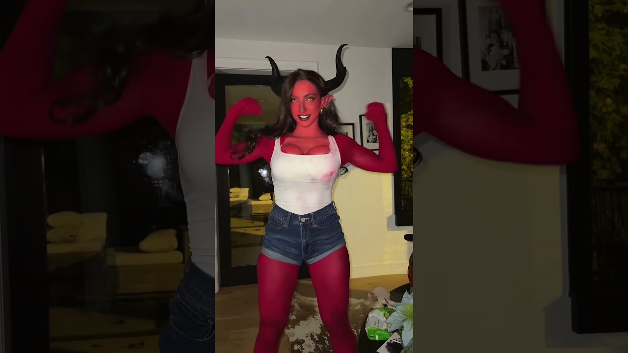 Everyone’s favorite demon #malevola #dispatch #cosplay