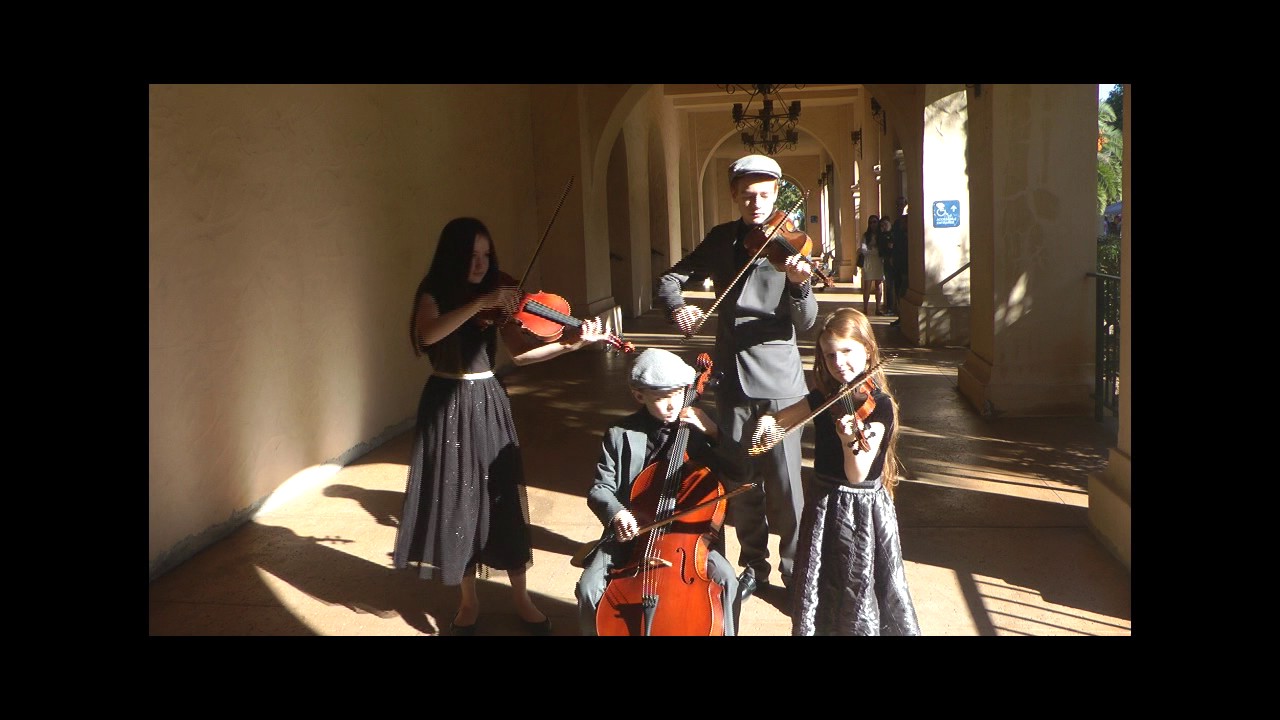 Mayim Mayim the de la Motte family YouTube