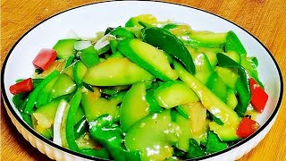 家常小炒西葫蘆的做法，清脆入味不出水，鮮香下飯，家人都喜歡 #美食 #做飯 #中餐 #家常菜 #菜譜