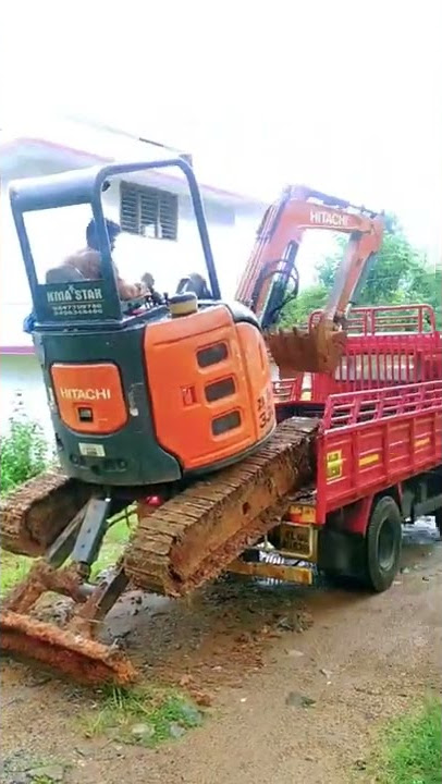 Mini Excavator Tata Hitachi Loading on Lorry | Skilled Hitachi operator Kerala