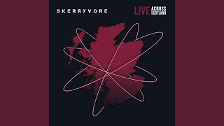 Video thumbnail of "Skerryvore - The Ginger Grouse Jigs (Live in Inverness)"
