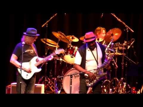 Project Object April 18 2018 Sellersville Theater - Napoleon Murphy Brock & Denny Walley - 2 Cam