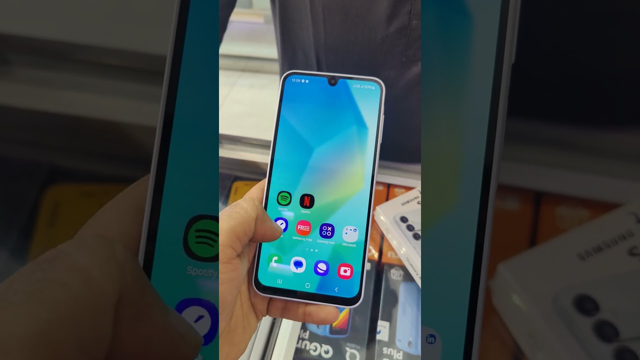 Samsung Galaxy A16 Super AMOLED display 