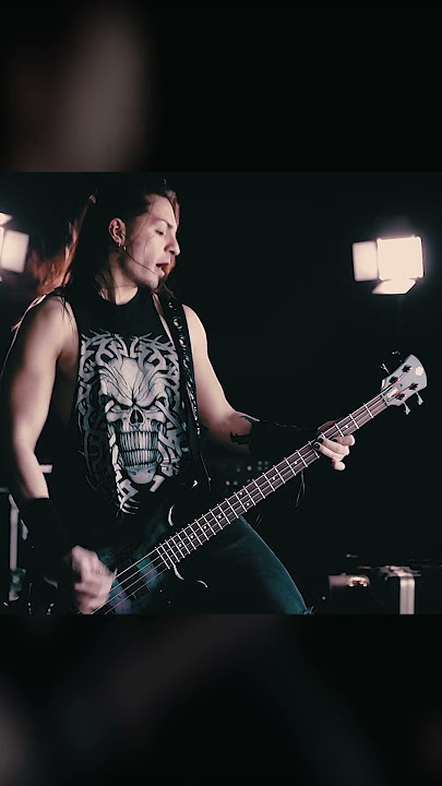 Download lagu 'Valley Of The Damned' by DragonForce