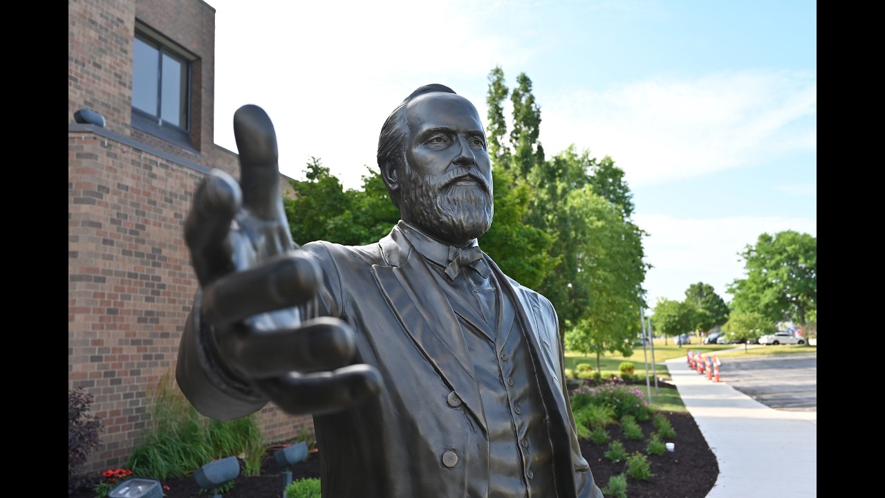 Creating Historical Memorials: The Art and Process of Commemorative Sculpture