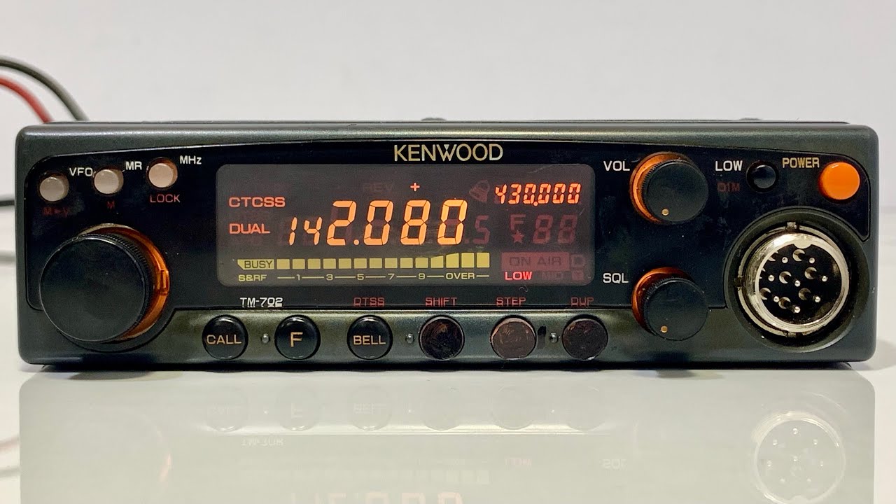 ★★1025 TM-702 ケンウッド KENWOOD 144/430 FM KENWOOD TM-702 144/430MHz FM DUAL BANDER Ham Radio