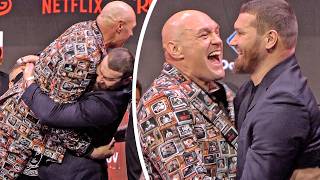 FACE OFF: Tyson Fury vs. Arslanbek Makhmudov • BEAR HUG!! | Netflix Boxing